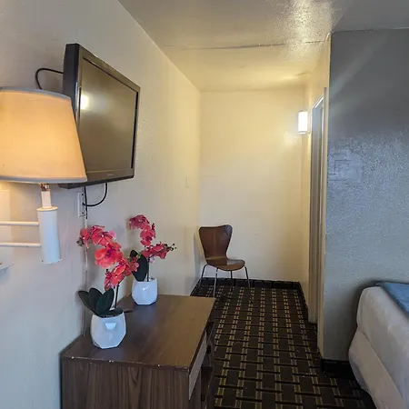 Southern Comfort Hotel Tulsa Exterior foto